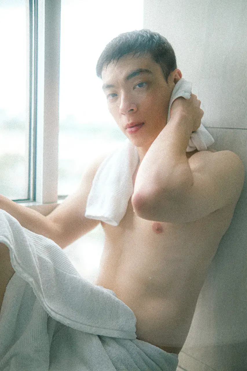 น้องเบส ตำนานขาวมาก