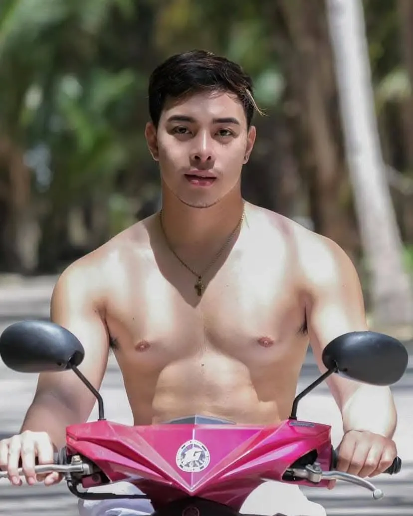 ตามเลียได้นะ