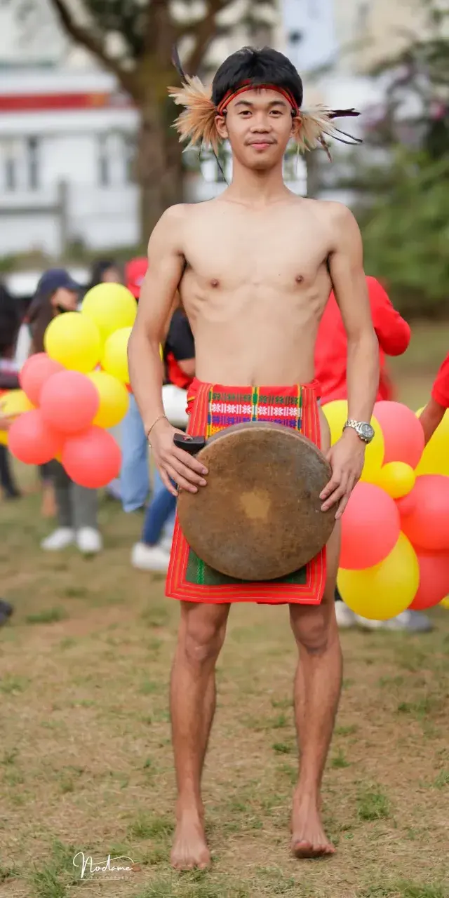หนุ่ม...อิฟูเกา(lfugao)