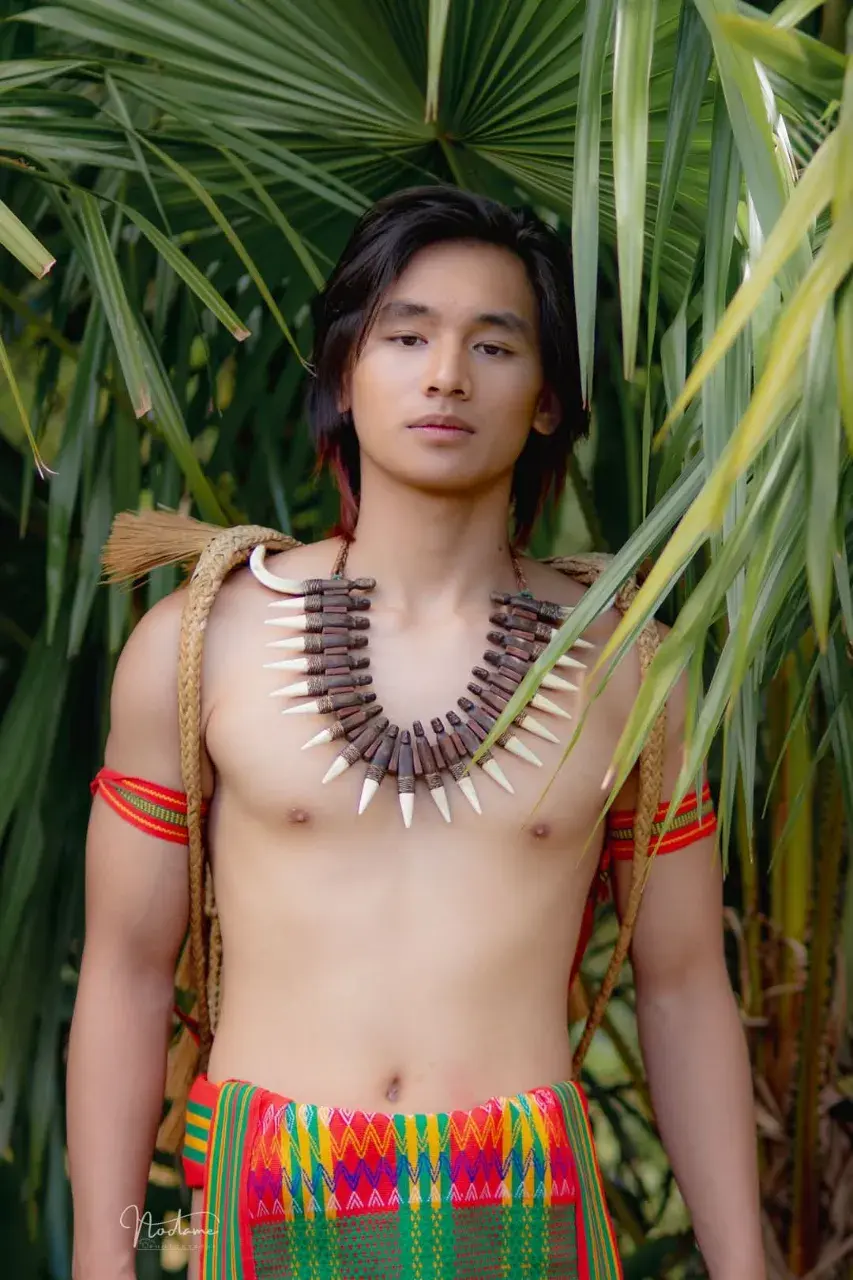 หนุ่ม...อิฟูเกา(lfugao)
