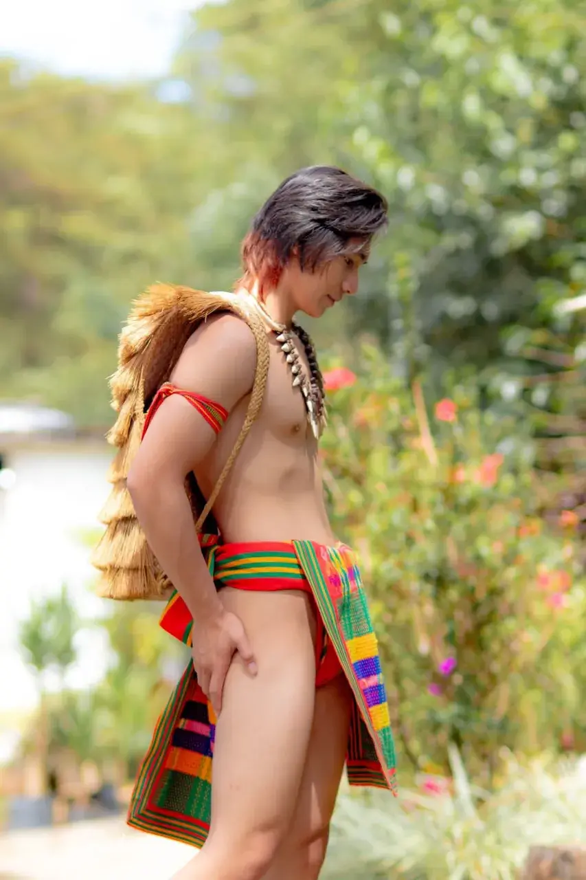 หนุ่ม...อิฟูเกา(lfugao)
