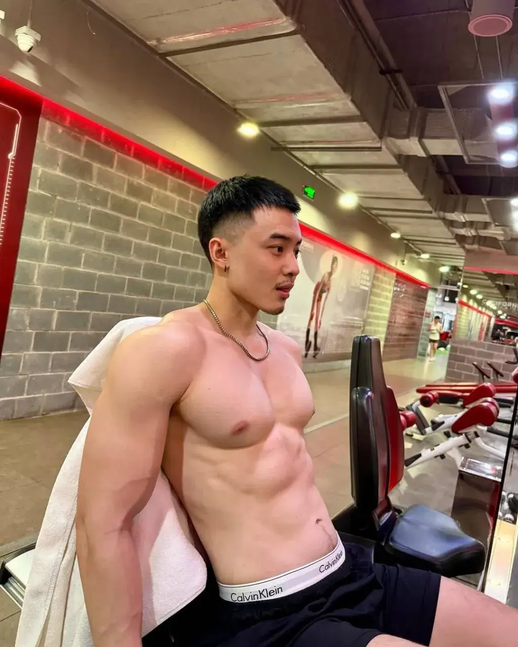 หิวนมจัง