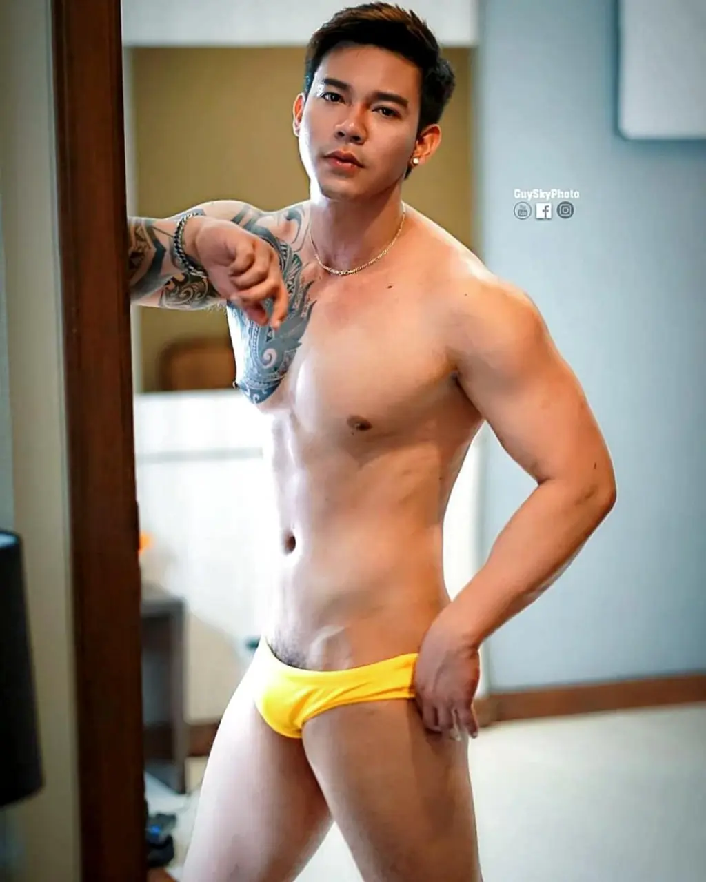 Cool GUY : David Phongsai