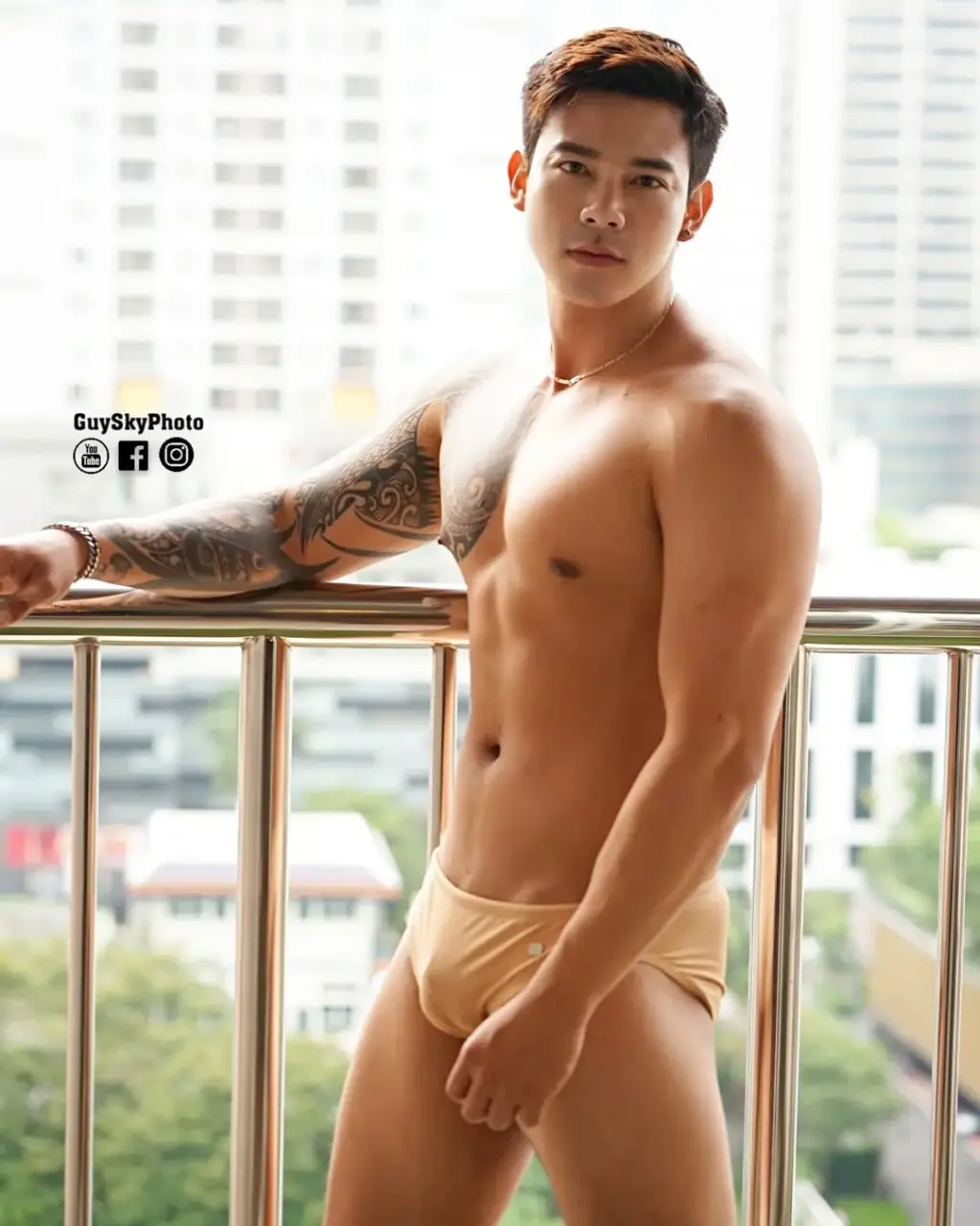Cool GUY : David Phongsai