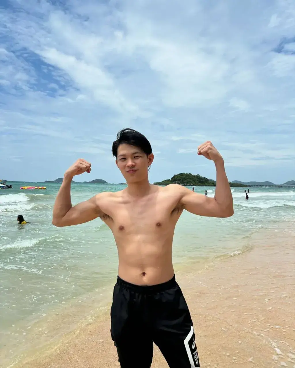 ผัวเขาเราอยากกอด