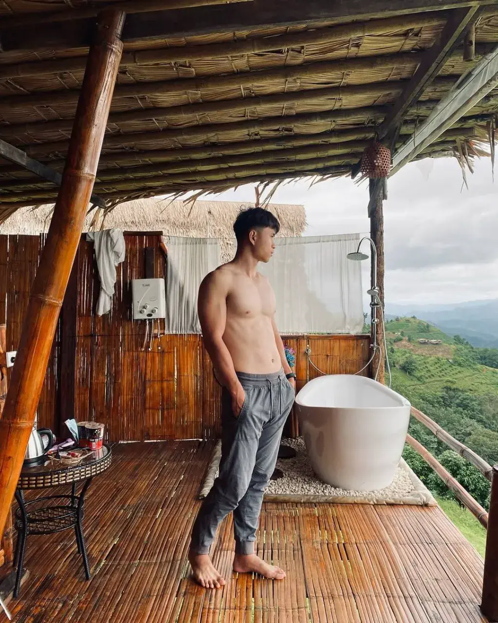 ผัวเขาเราอยากกอด