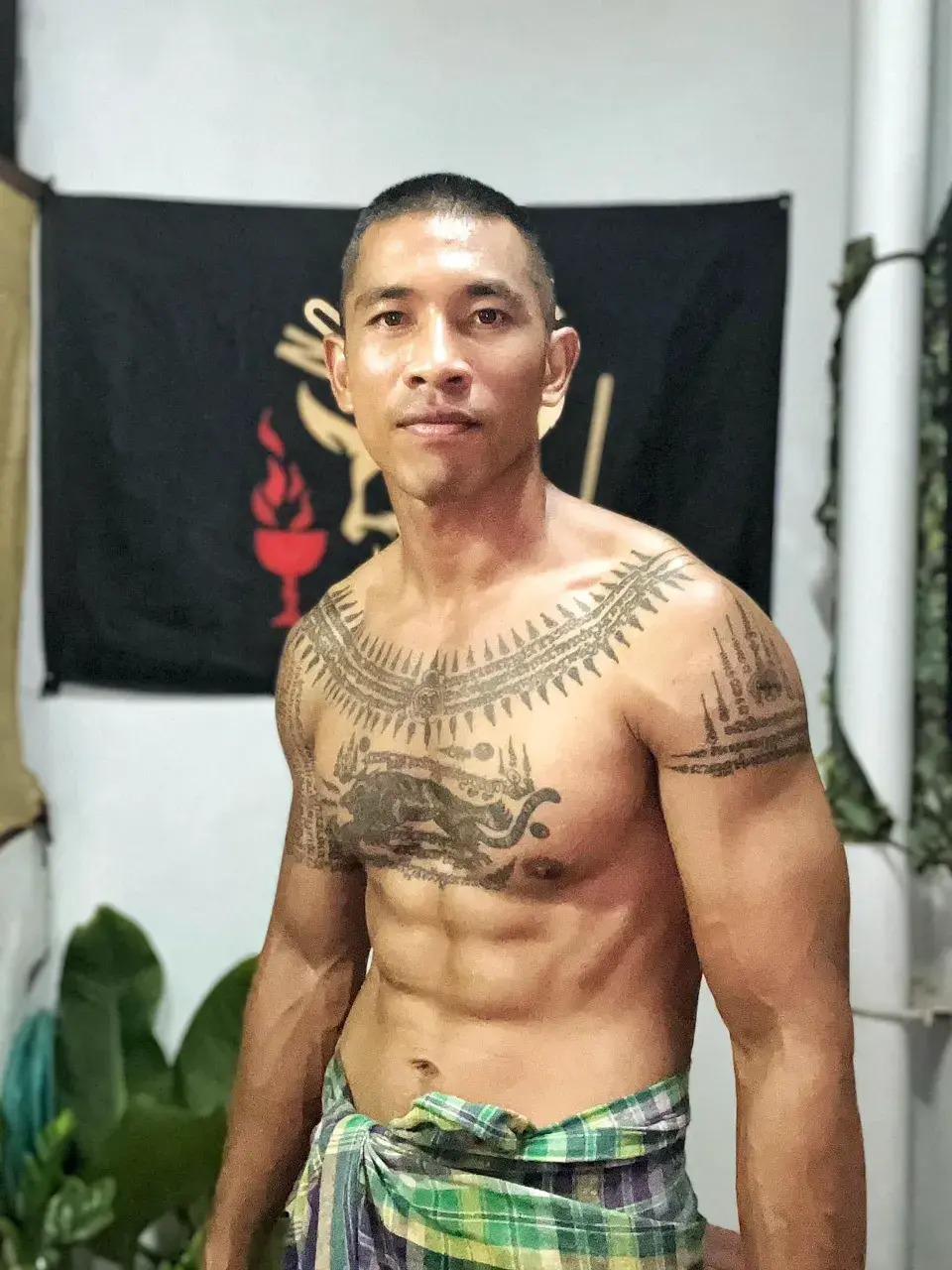 ผัวเขาเข้มดีจัง