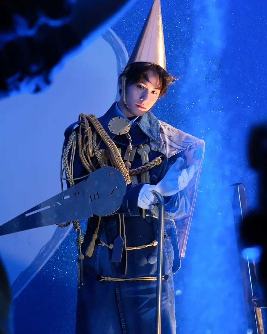 Xu Zhenxuan @ Wonderland HOMME China S/S 2025