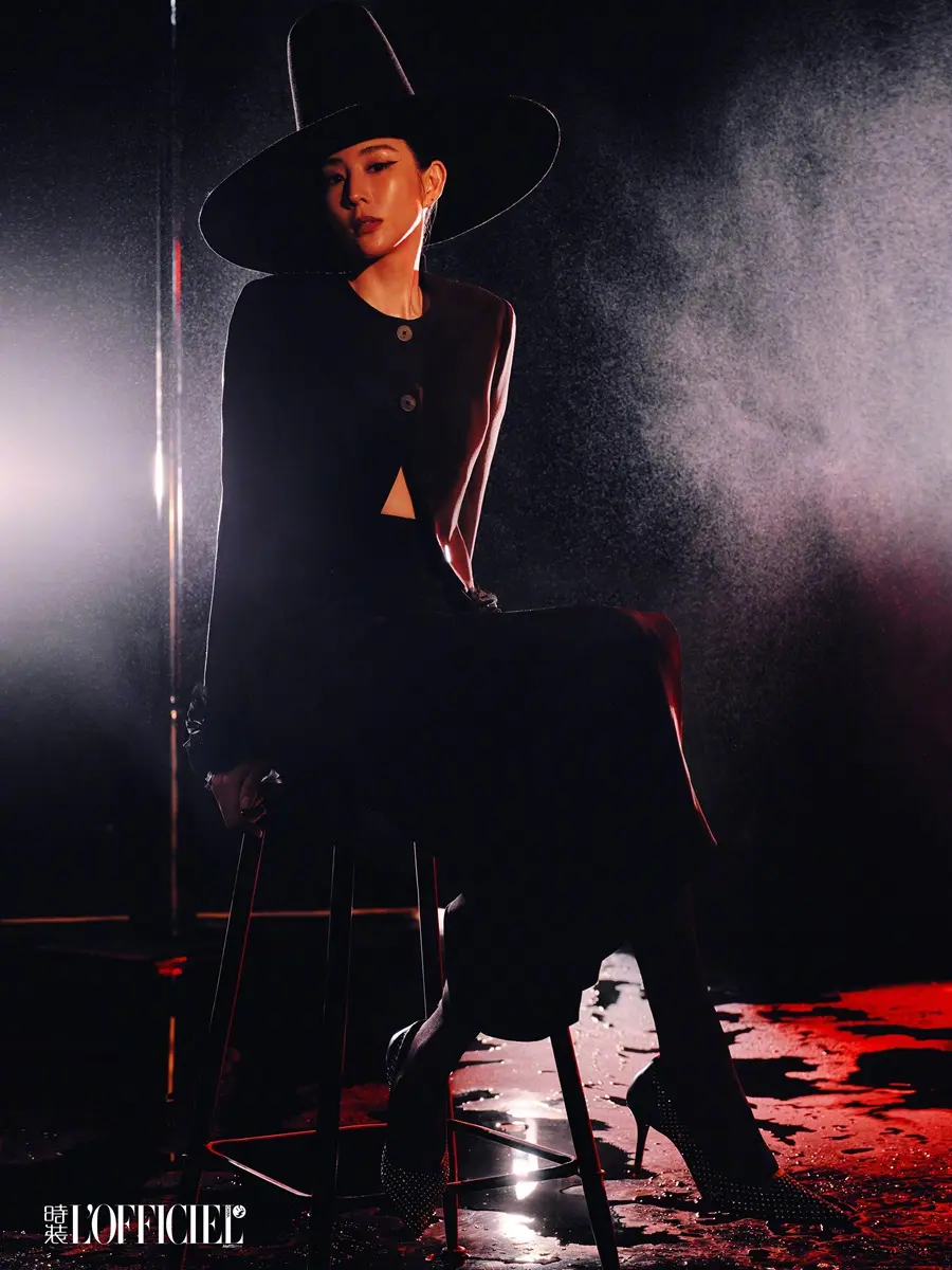 Ning Chang @ L'OFFICIEL China February 2025
