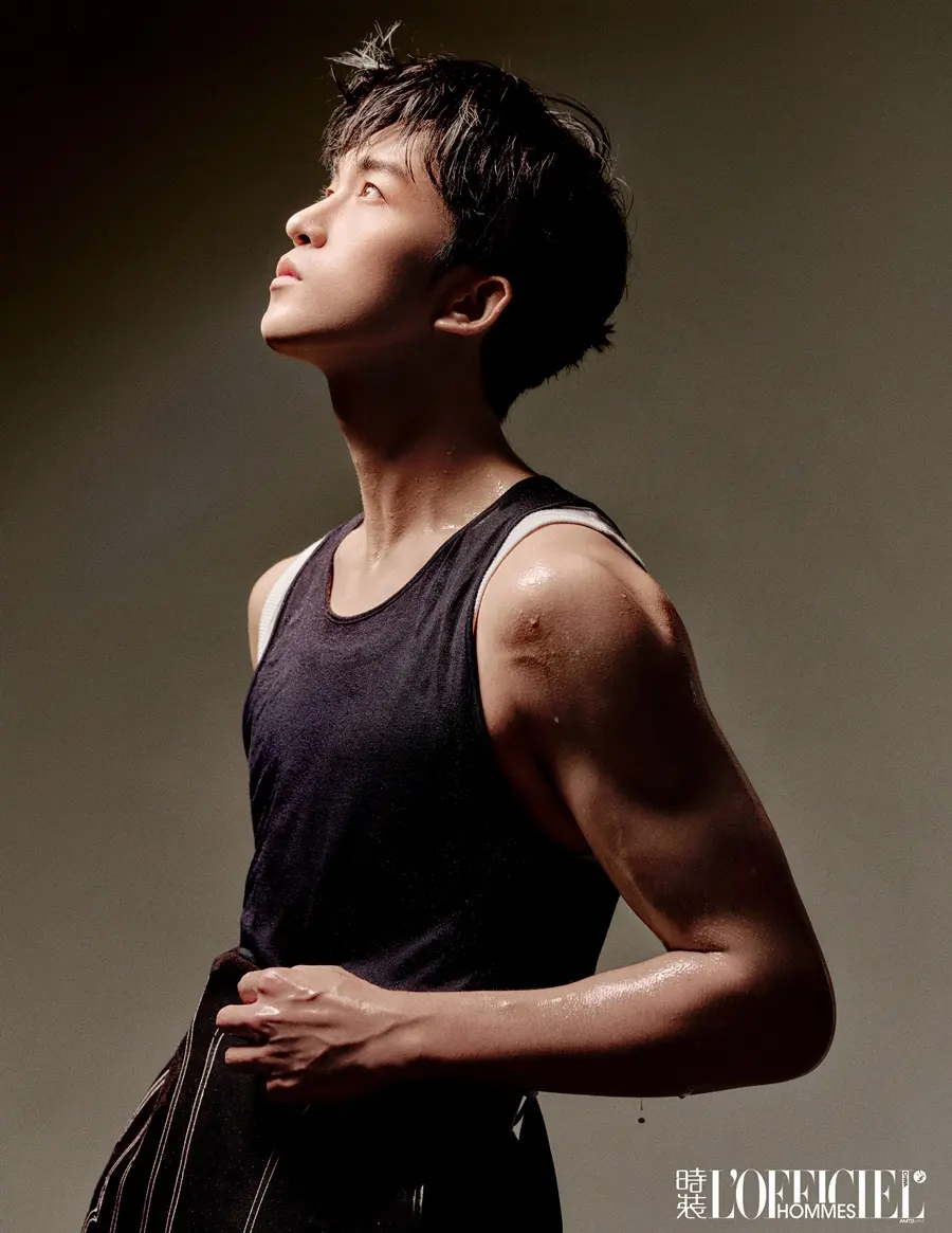 Huang Zihongfan @ L’OFFICIEL HOMMES China February 2025