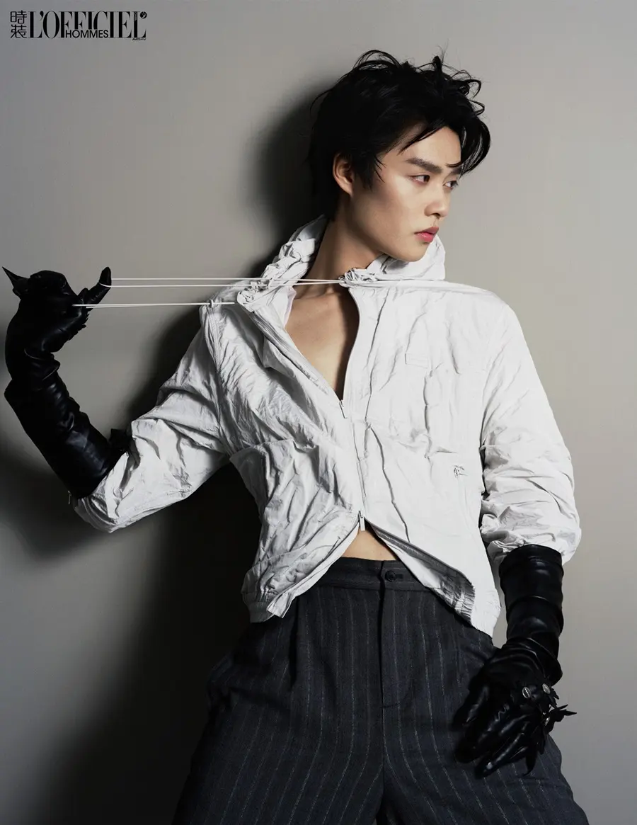 Zhao Kechun @ L’OFFICIEL HOMMES China February 2025