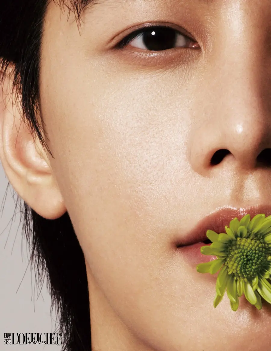 He Jianqi @ L&rsquo;OFFICIEL HOMMES China February 2025