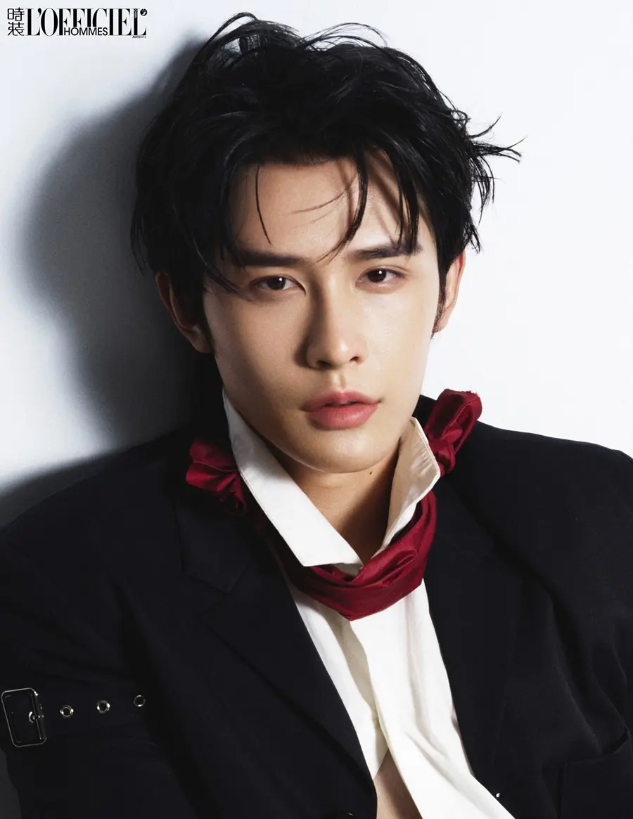 Shen Haonan @ L&rsquo;OFFICIEL HOMMES China February 2025