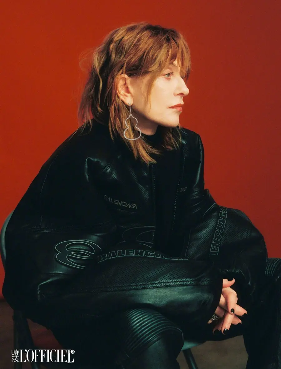 Isabelle Huppert @ L'OFFICIEL China February 2025