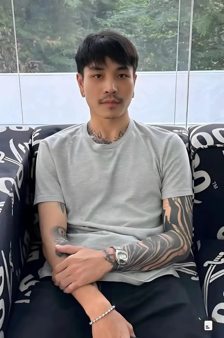 คลุๆชิคๆ