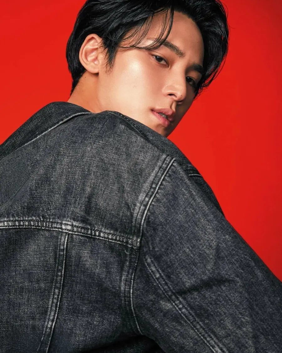 Mingyu @ Rolling Stone Japan February 2025