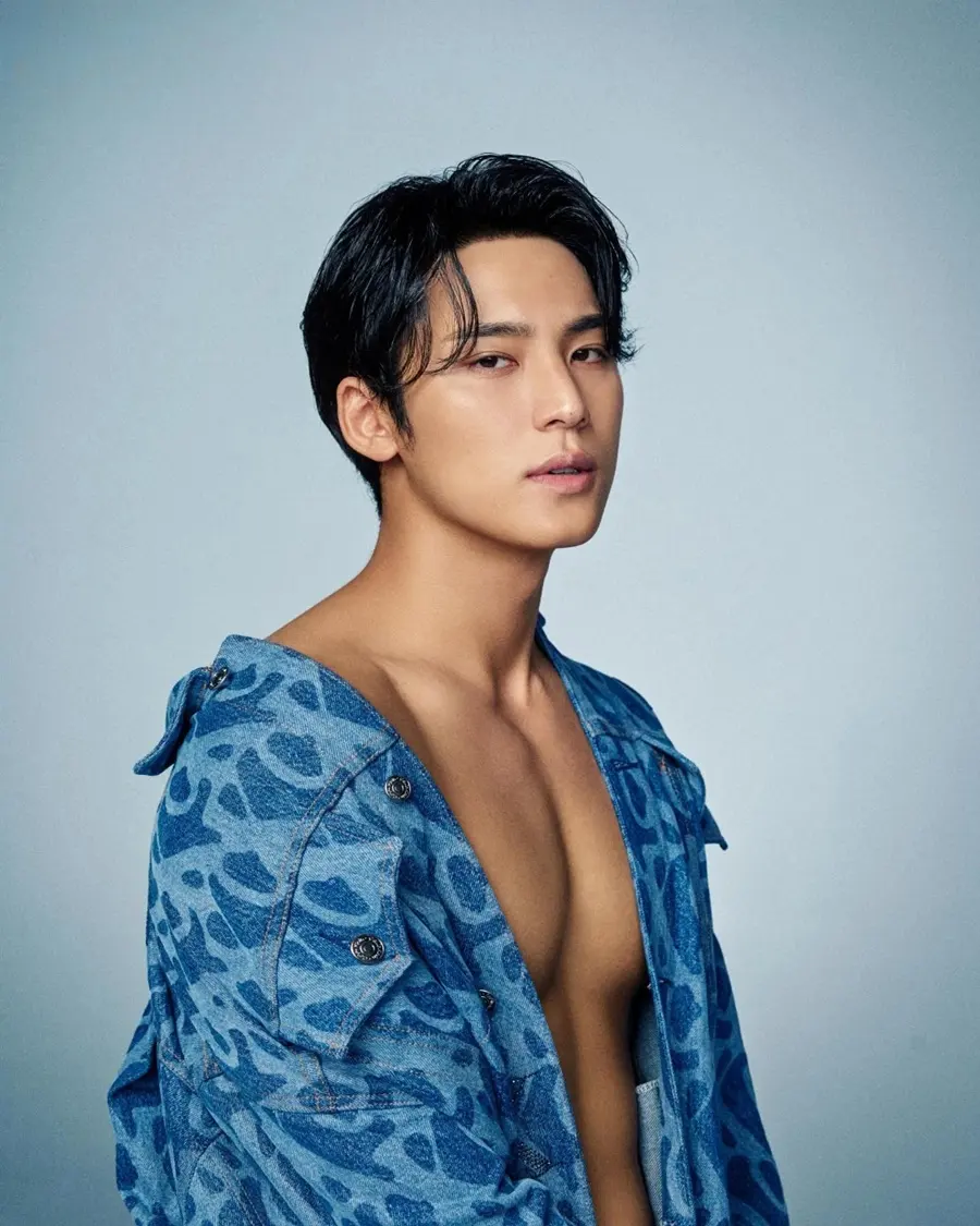 Mingyu @ Rolling Stone Japan February 2025