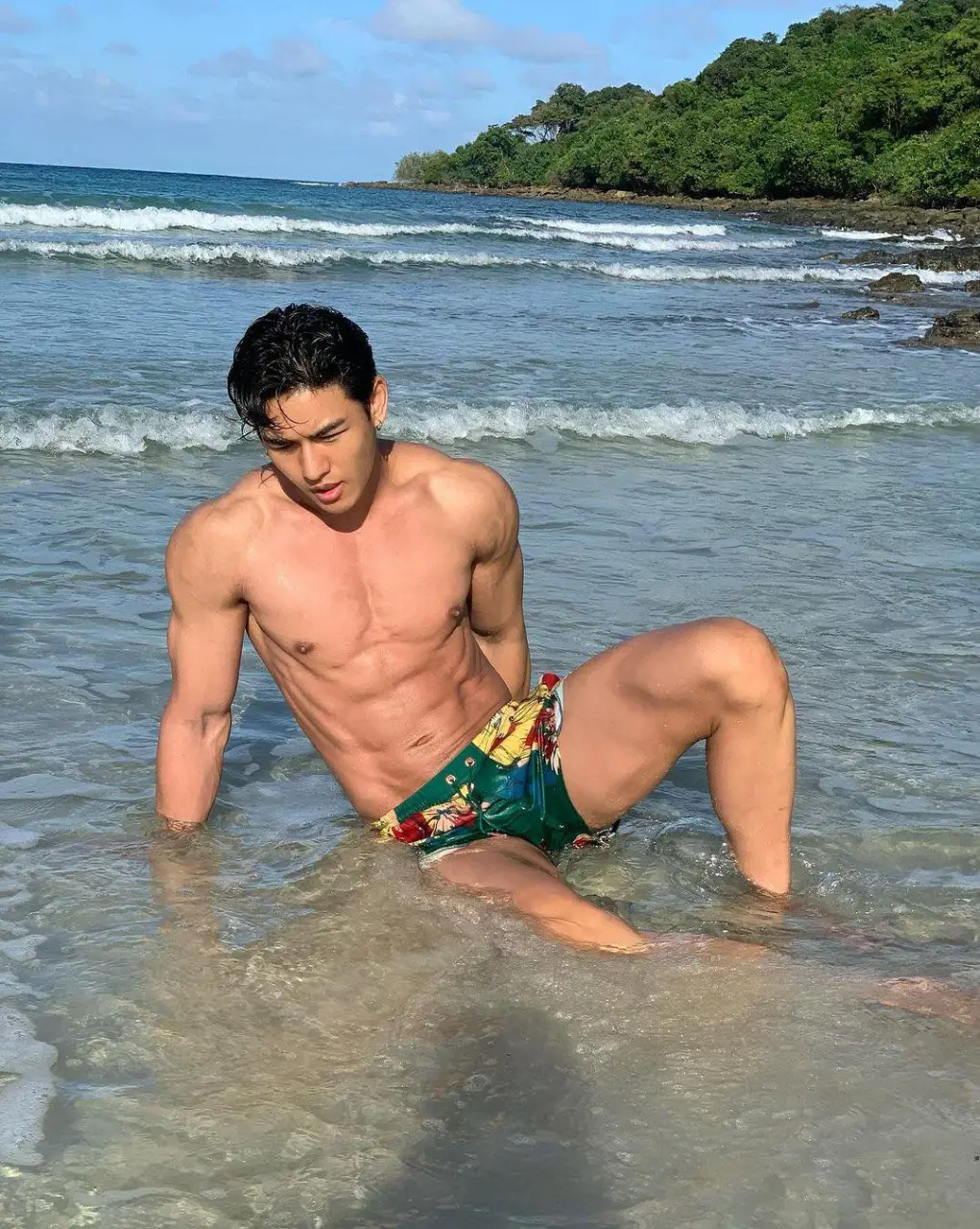 Cool GUY : กัญจน์ กัณณวัชรน์
