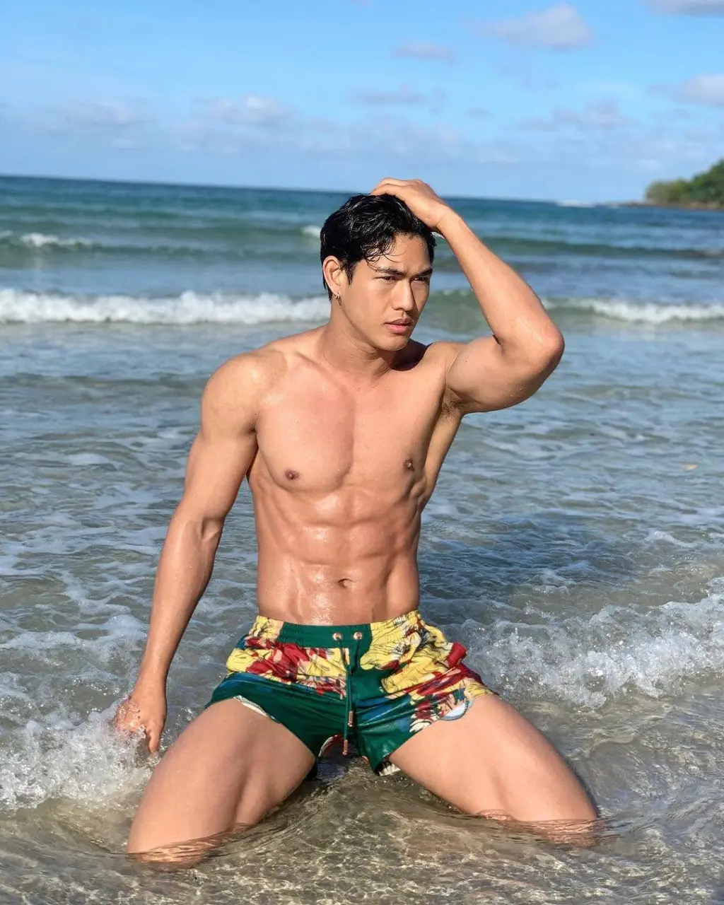 Cool GUY : กัญจน์ กัณณวัชรน์