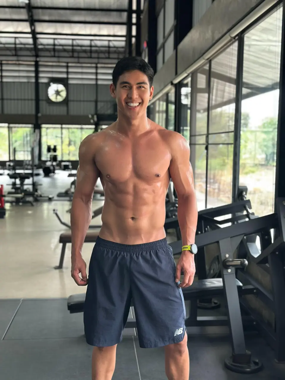 Cool GUY : กัญจน์ กัณณวัชรน์