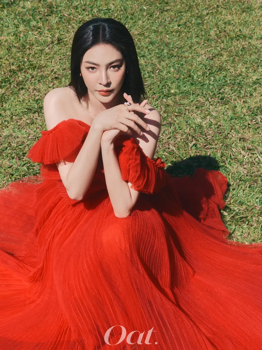 ฝ้าย พีรญา @ Oat.China February 2025