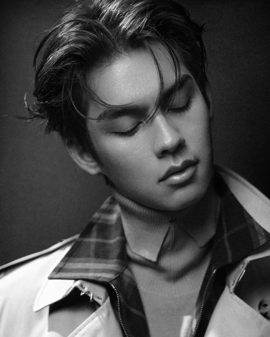 ไบร์ท วชิรวิชญ์ @ ELLE Indonesia December 2024-January 2025