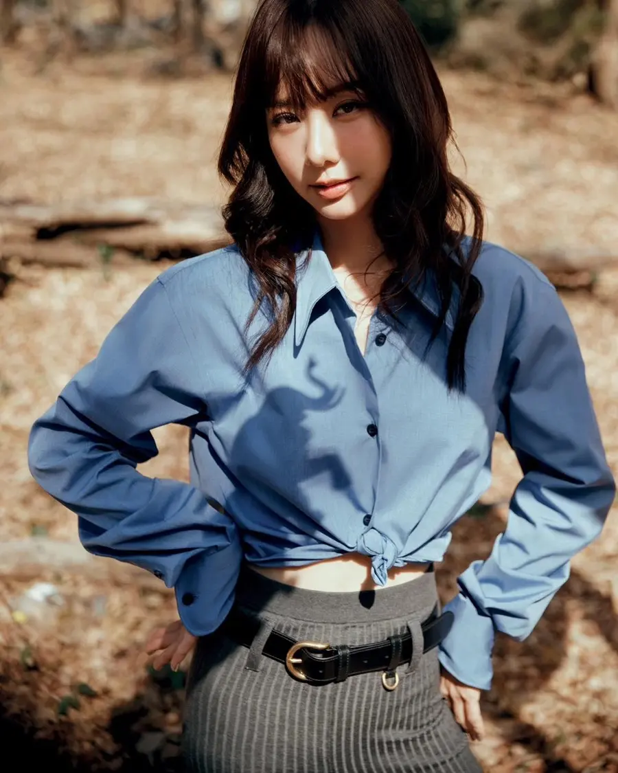 เต้ย-จรินทร์พร @ Harper's BAZAAR Singapore February 2025
