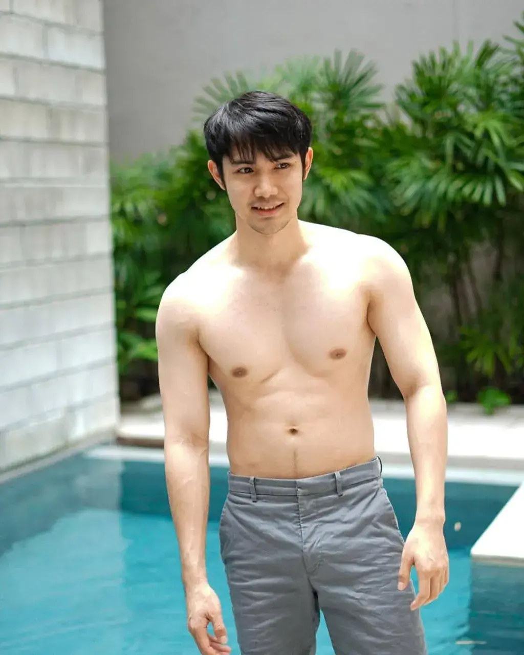 ยกแขนแล้วทำไรต่อดี