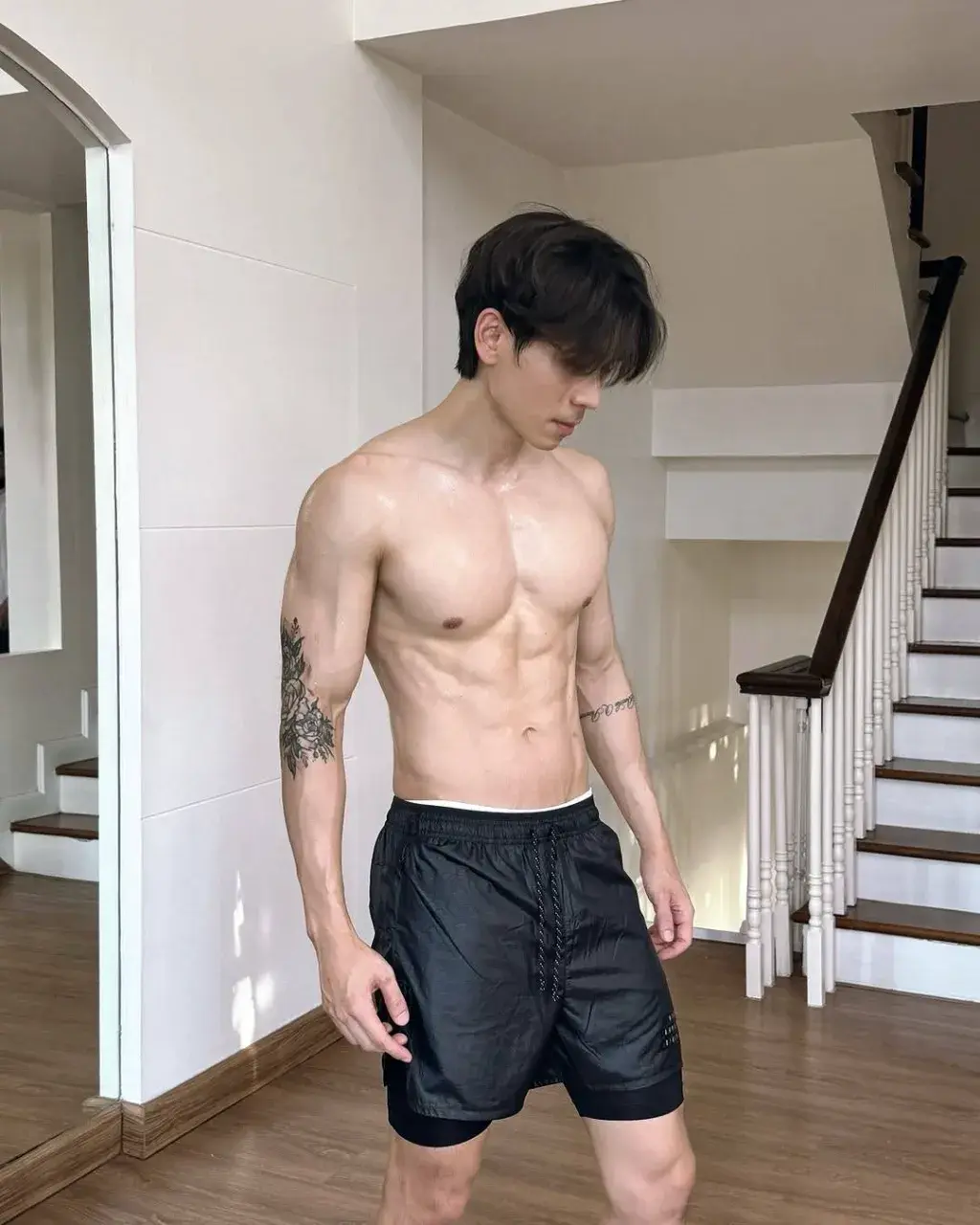 น้ำแตกแลกรัก