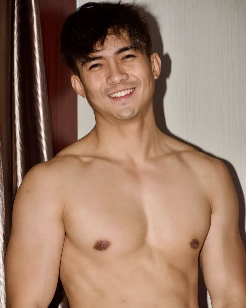 น้ำแตกแลกรัก