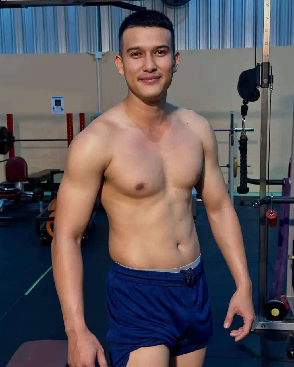 น้ำแตกแลกรัก