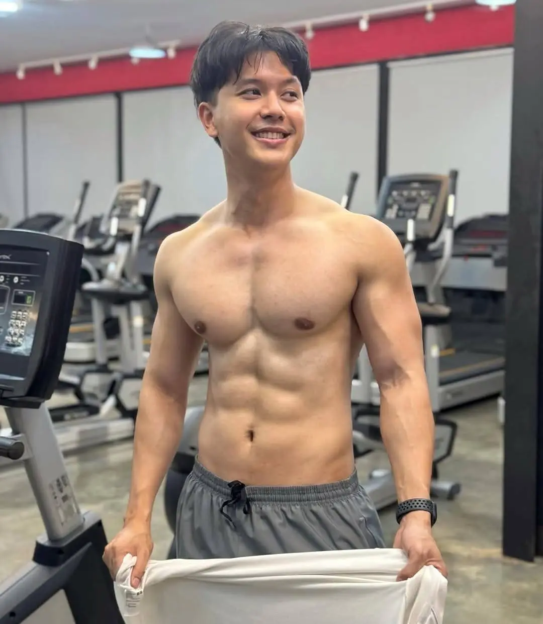 น้ำแตกแลกรัก