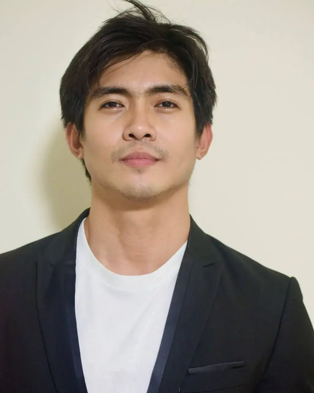 เสพรักให้พอ