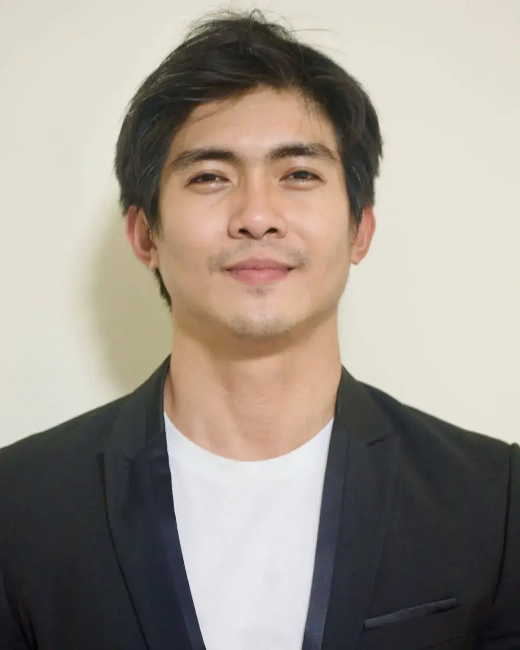 เสพรักให้พอ