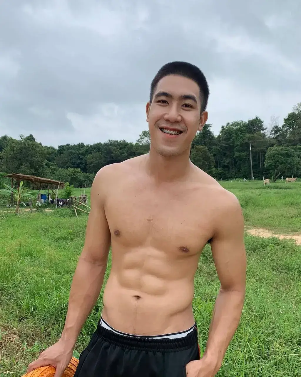 เสพรักให้พอ
