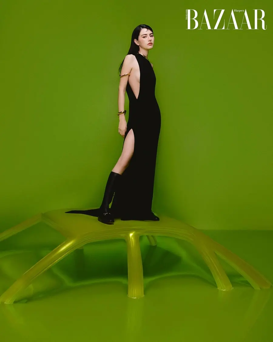 ใหม่-ดาวิกา โฮร์เน่ @ Harper's BAZAAR Thailand February 2025