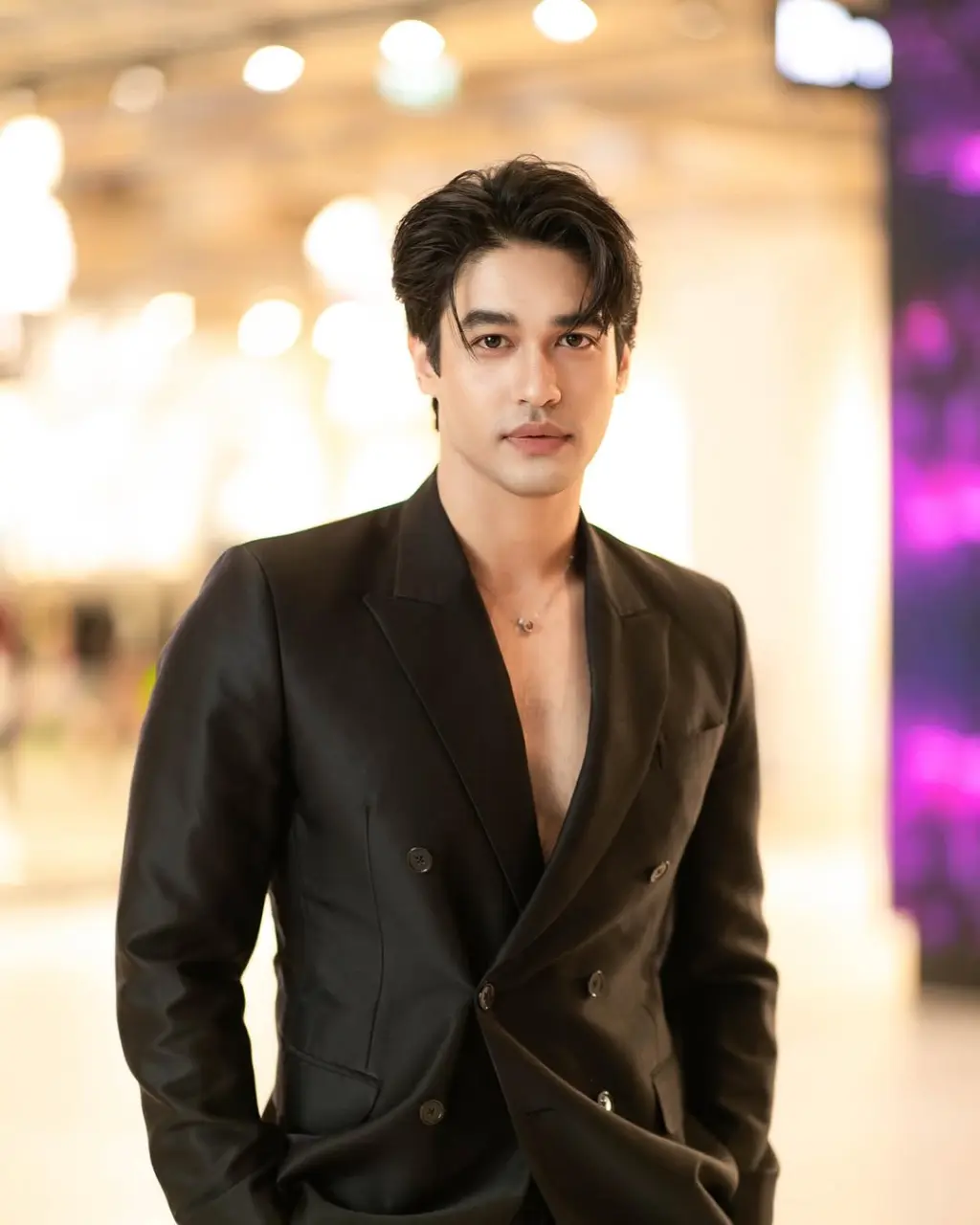 Cool GUY : Wongwachira Petchkeaw