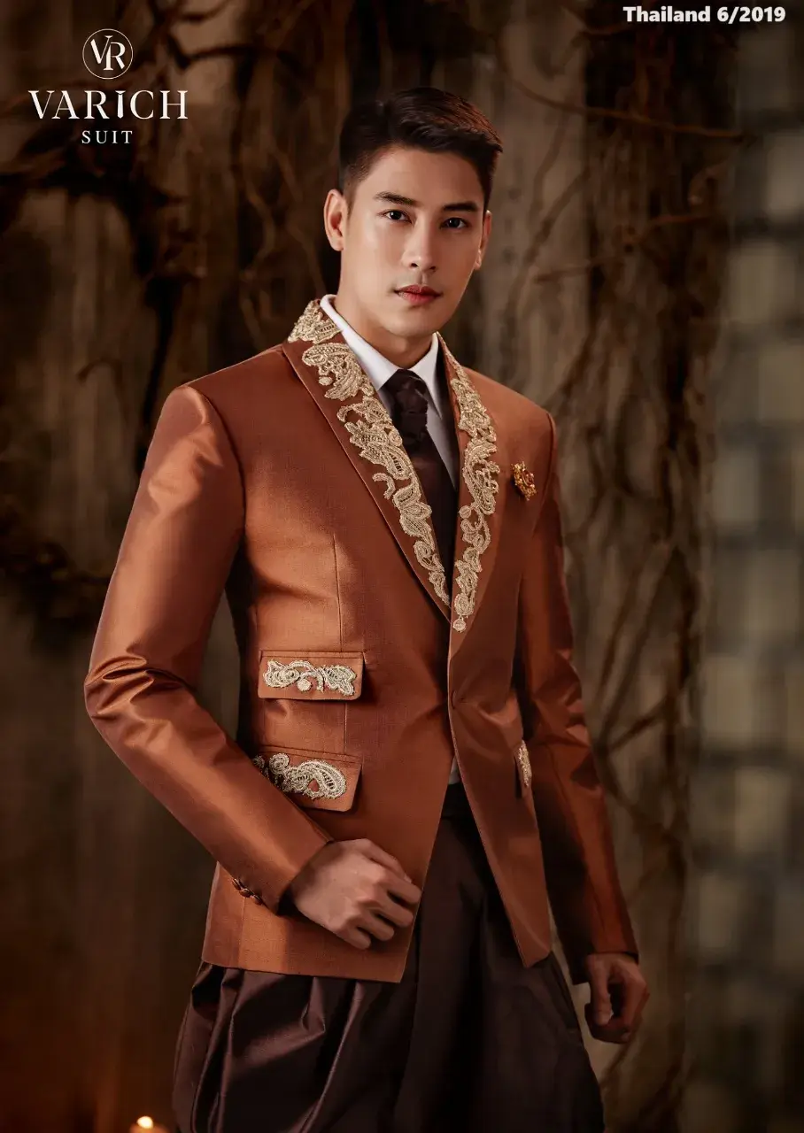 Ken Phupoom in Thai Costumes 🇹🇭