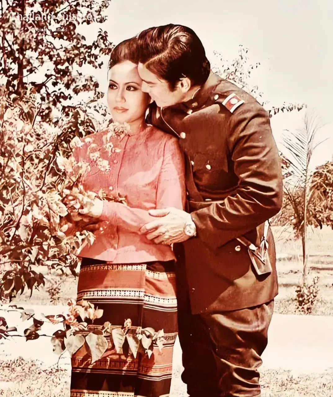 Kingdom of Lanna traditional clothing. (Old Chiang