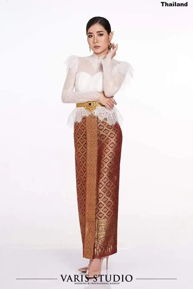 Applied Thai Traditional Outfit 🇹🇭