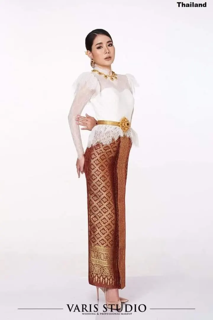 Applied Thai Traditional Outfit 🇹🇭