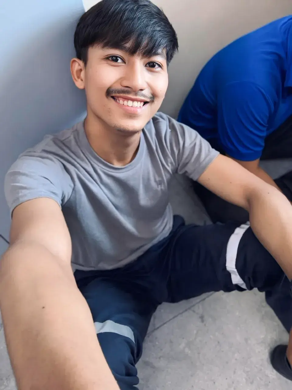 ตาฮักหลาย