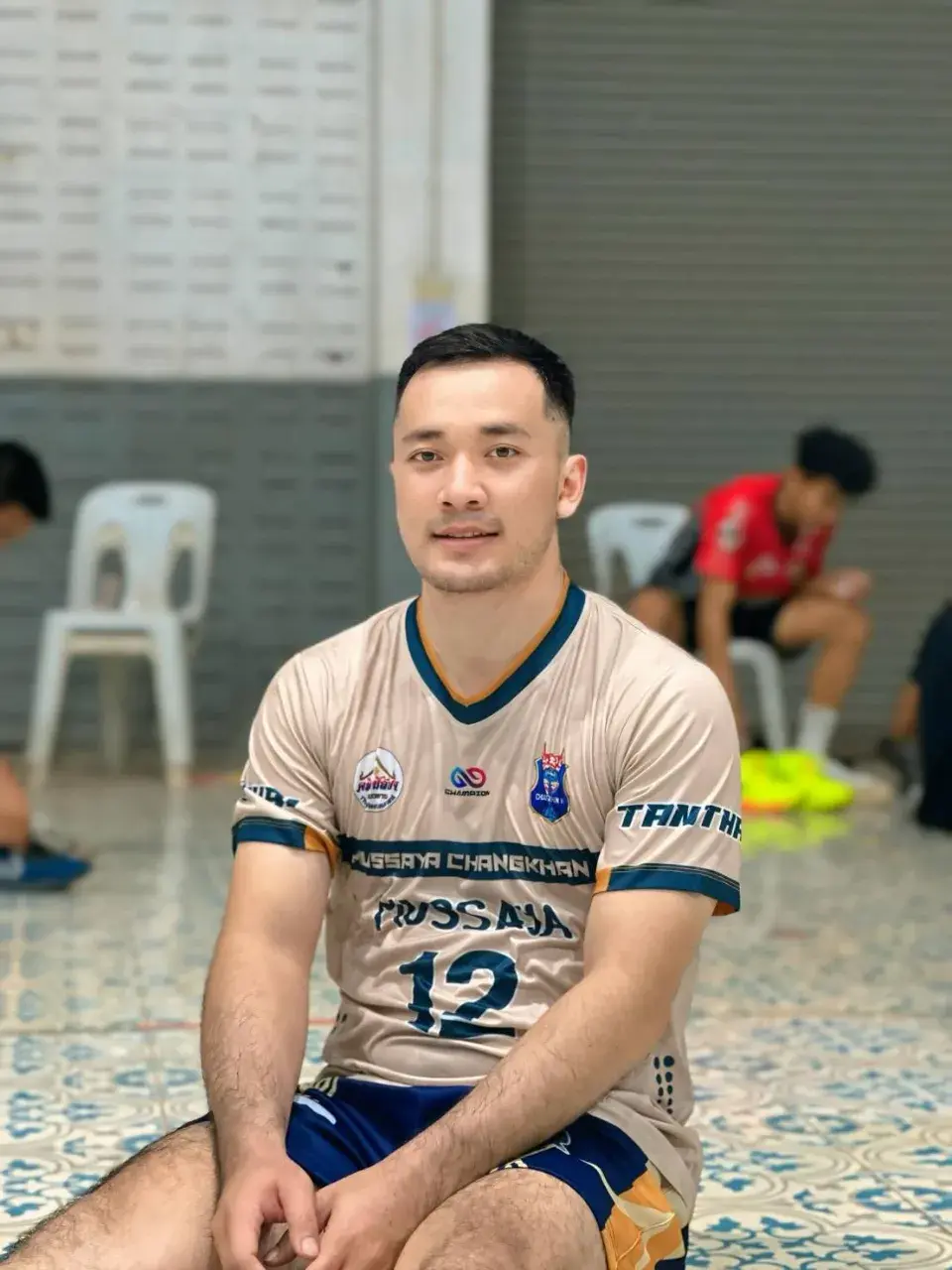 ตาฮักหลาย
