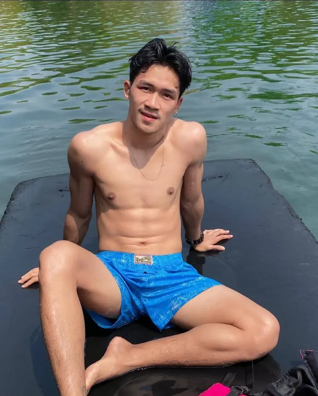 เสพติดความเสว