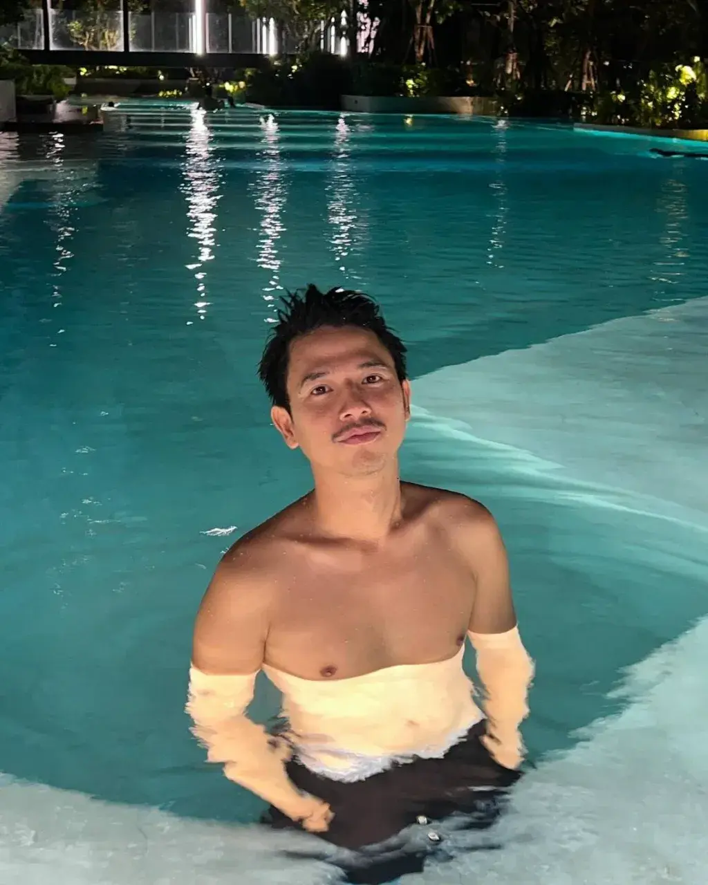 ปล่อยให้แตกซ่าน