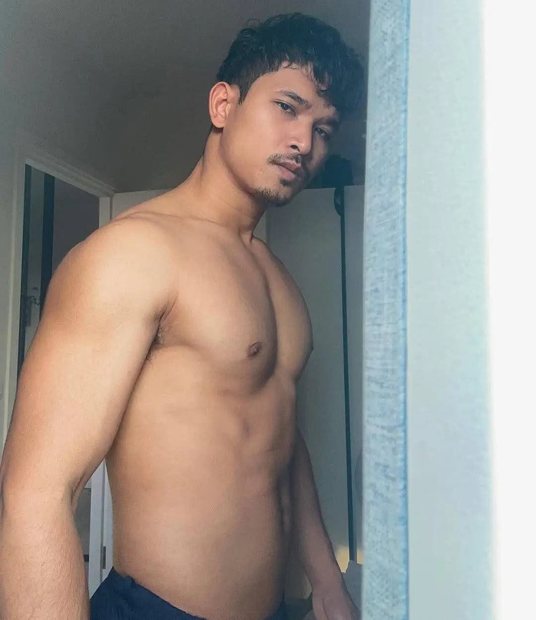 เสวหนวดเสวนมเสวขนอุย