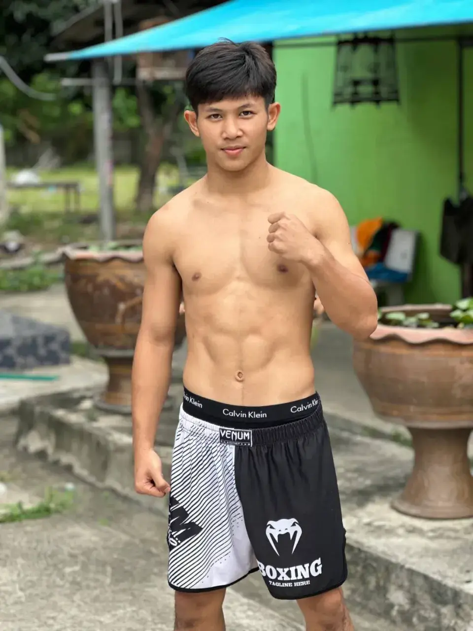 หญ้าอ่อนสอนรัก