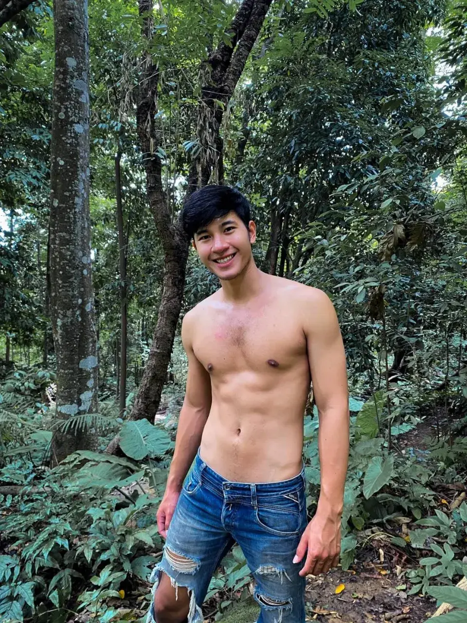 ยอมเป็นทาสเธอ