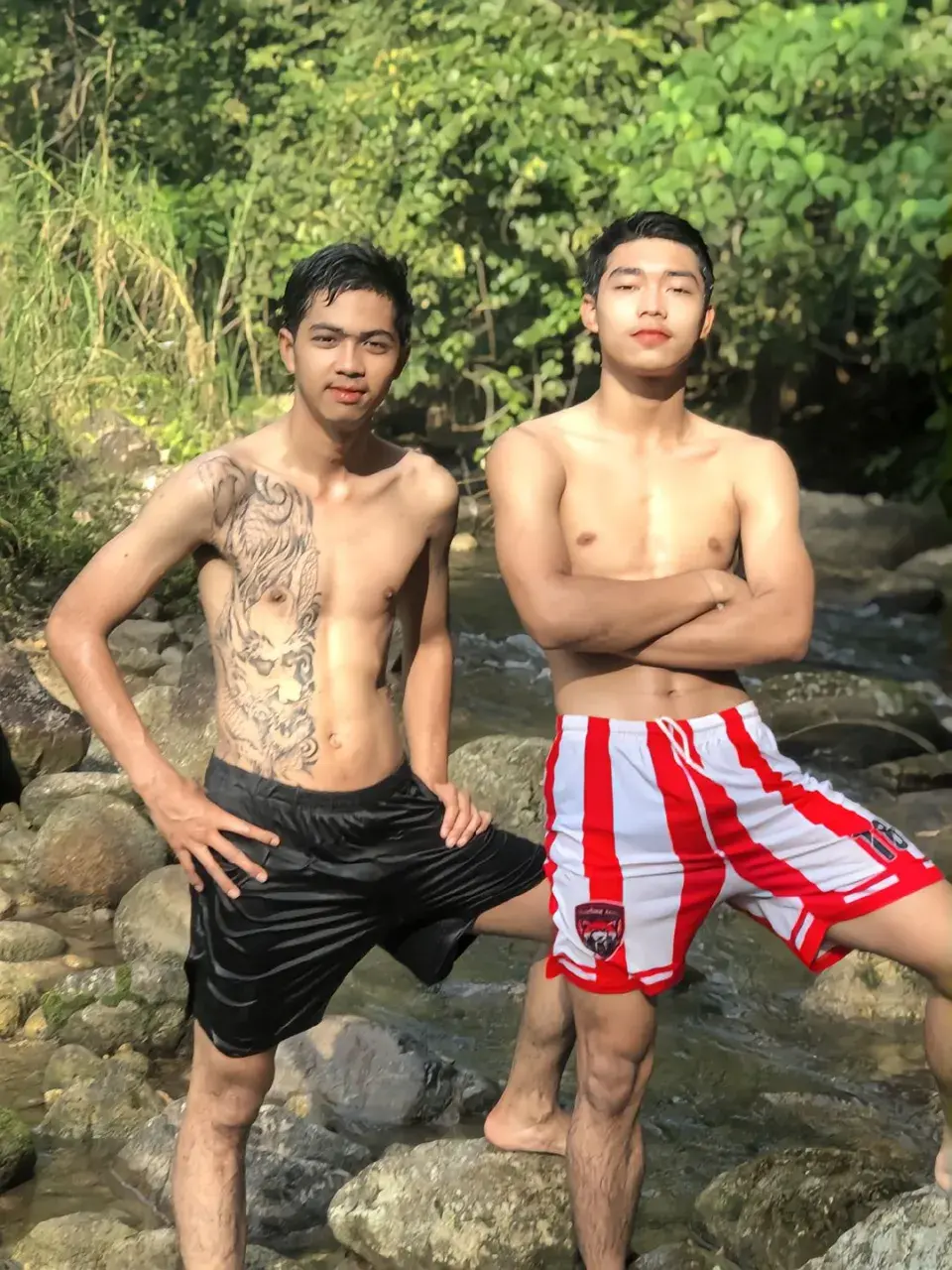 มวยโค้กน้ำทะลัก