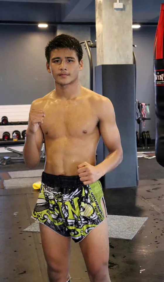 อวยคมดมไข่